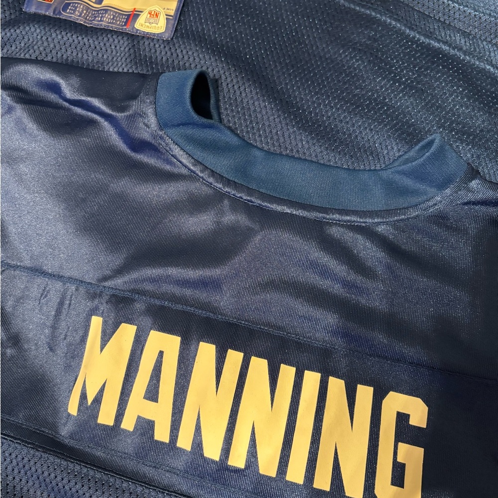 NWOT Reebok NFL Indianapolis Colts 
Peyton Manning Jersey #18 - Picture 2 of 13